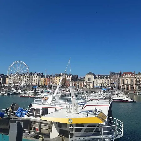 Le Madison, Atypique - Netflix Dieppe